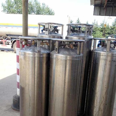 Flüssigkeits-Stickstoff-Behälter des Niederdruck-200L 300 Liter das Ventil errichtend transportfähig